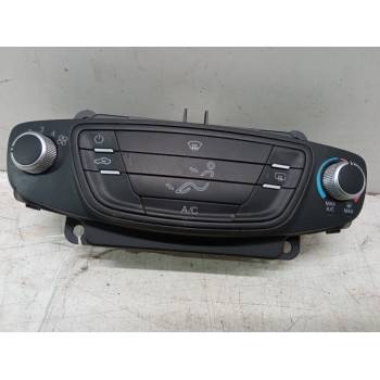 MANDO CLIMATIZADOR E1071049C 