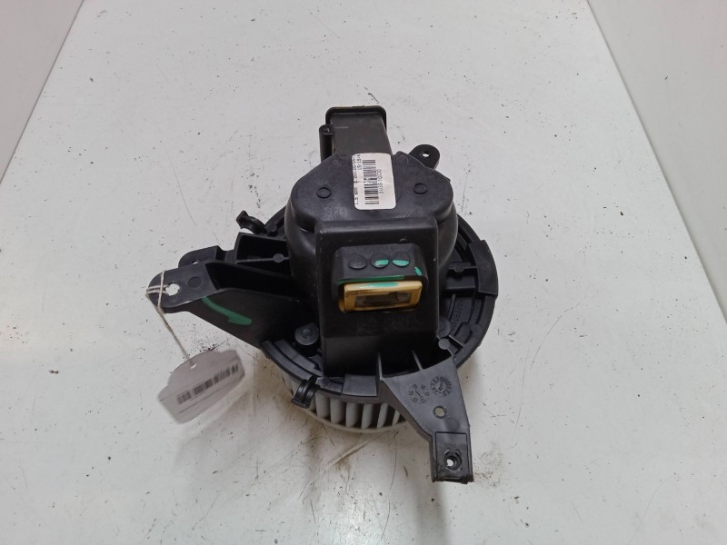 Recambio de motor calefaccion para fiat 500l (351_, 352_) 1.6 d multijet (199lye1b) referencia OEM IAM   