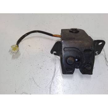 CERRADURA MALETERO / PORTON 