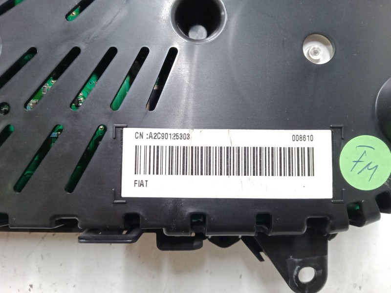 Recambio de cuadro instrumentos para fiat 500l (351_, 352_) 1.6 d multijet (199lye1b) referencia OEM IAM A2C90125303  