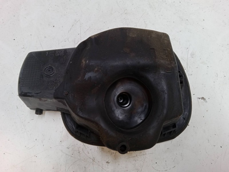 Recambio de tapa exterior combustible para fiat 500l (351_, 352_) 1.6 d multijet (199lye1b) referencia OEM IAM   