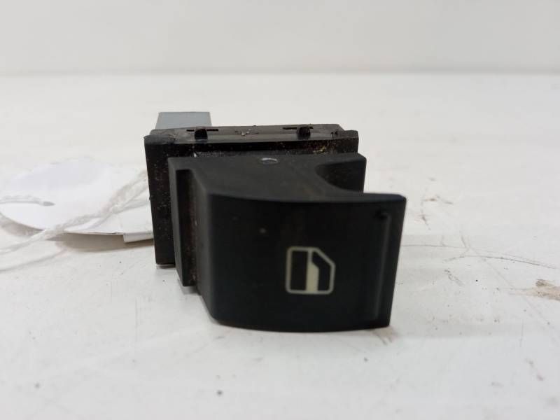 MANDO ELEVALUNAS DELANTERO DERECHO PBT GF20 