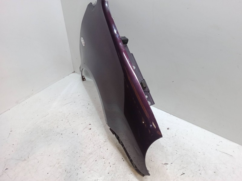 Recambio de aleta delantera derecha para volkswagen polo (9n_, 9a_) 1.4 16v referencia OEM IAM   