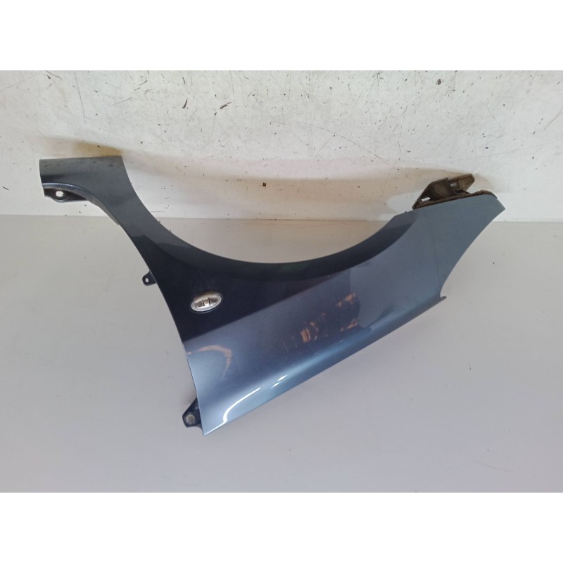 Recambio de aleta delantera izquierda para peugeot 307 sw (3h) 2.0 16v referencia OEM IAM   