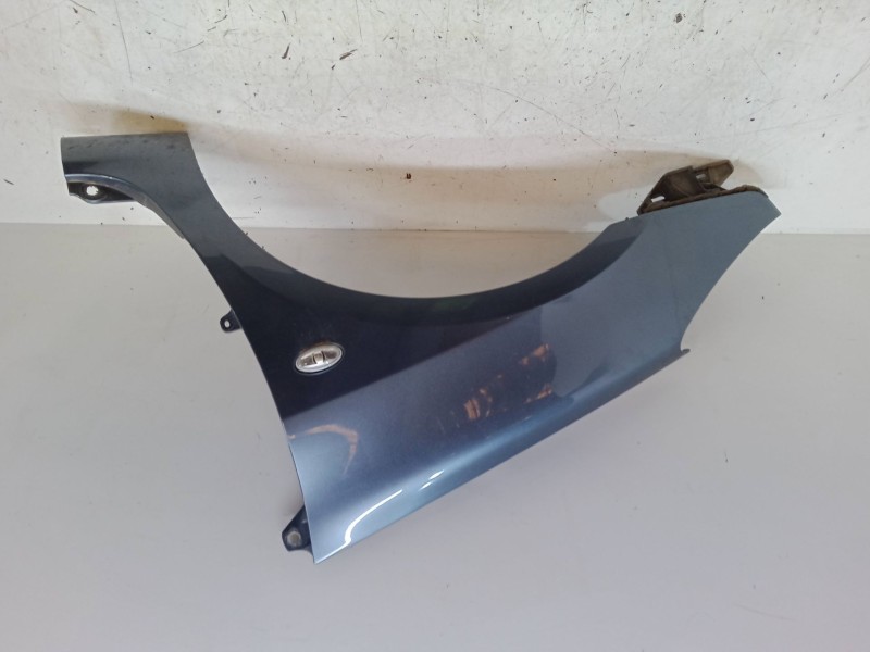 Recambio de aleta delantera izquierda para peugeot 307 sw (3h) 2.0 16v referencia OEM IAM   