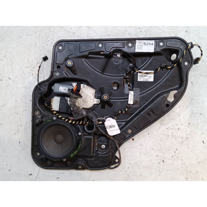 Recambio de elevalunas electrico trasero derecho para volkswagen golf vi (5k1) 1.6 tdi referencia OEM IAM   