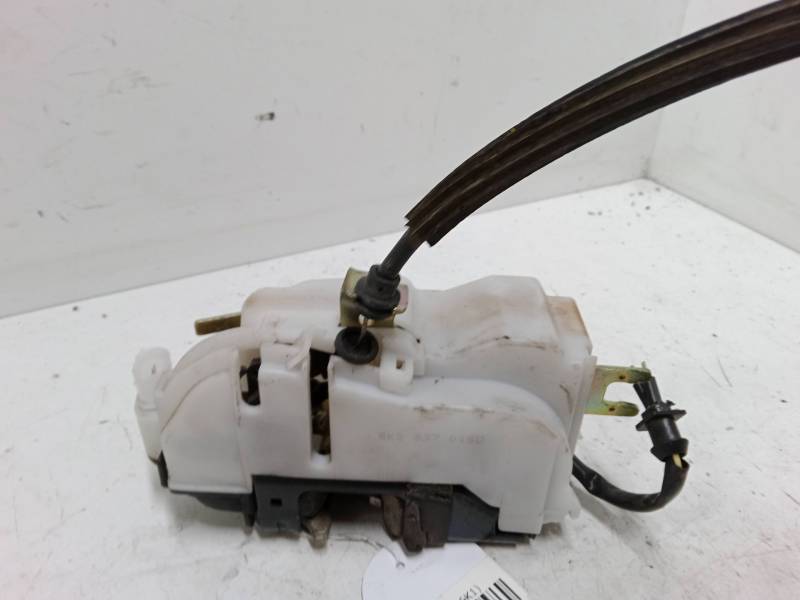 CERRADURA PUERTA DELANTERA IZQUIERDA 