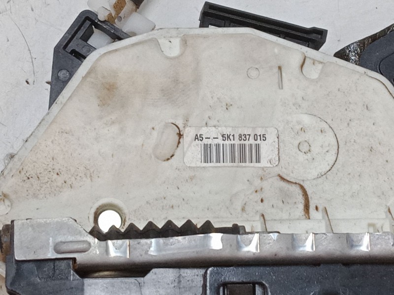 Recambio de cerradura puerta delantera izquierda para volkswagen golf vi (5k1) 1.6 tdi referencia OEM IAM A55K1837015  