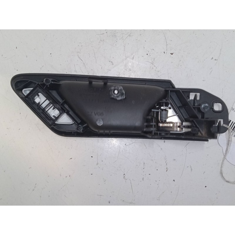 Recambio de maneta interior puerta delantera derecha para volkswagen golf vi (5k1) 1.6 tdi referencia OEM IAM   