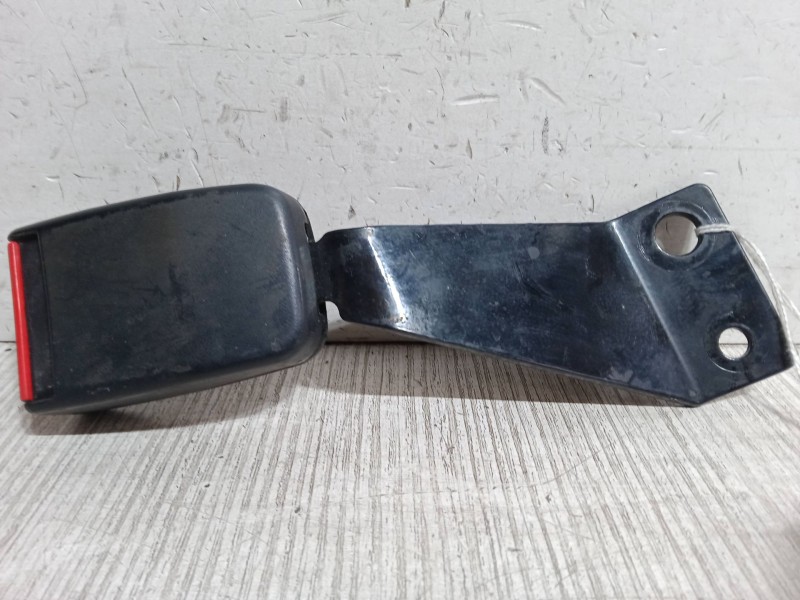 Recambio de anclaje con pretensor delantero izquierdo para renault express furgoneta/monovolumen (f40_, g40_) 1.9 d (f40r) refer