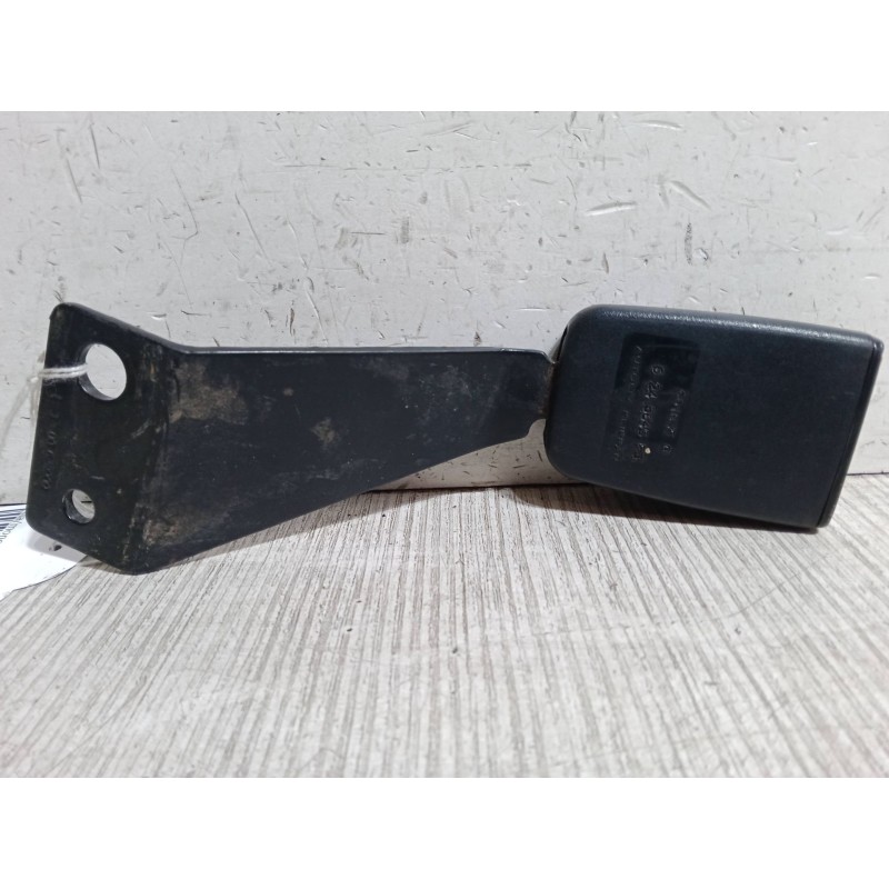 Recambio de anclaje con pretensor delantero izquierdo para renault express furgoneta/monovolumen (f40_, g40_) 1.9 d (f40r) refer