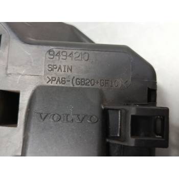 CAJA RELES / FUSIBLES 9494210 
