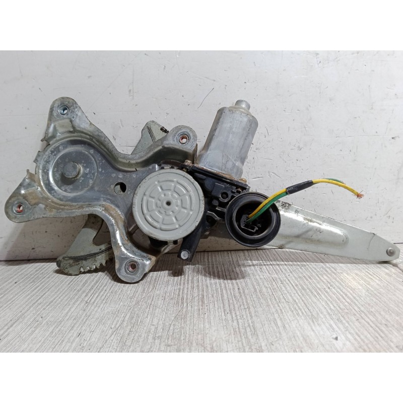Recambio de elevalunas electrico trasero derecho para toyota rav 4 ii (_a2_) 2.0 4wd (aca21, aca20) referencia OEM IAM   