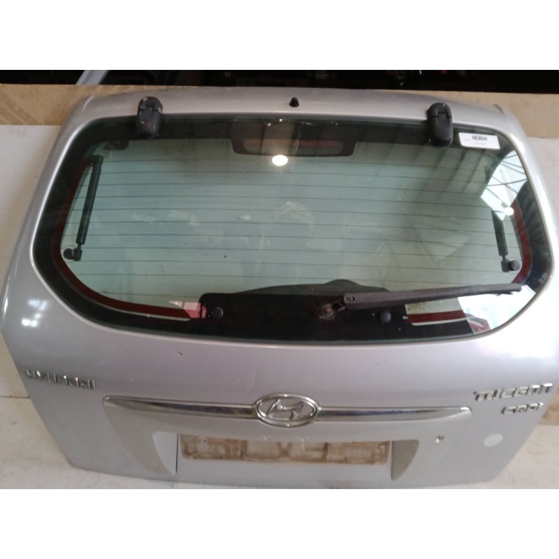 Recambio de porton trasero para hyundai tucson (jm) 2.0 crdi referencia OEM IAM   