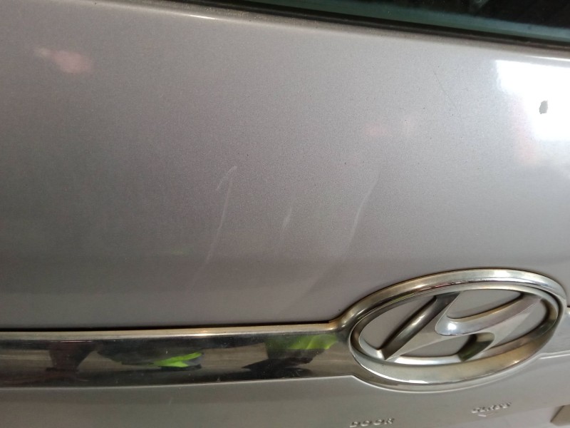 Recambio de porton trasero para hyundai tucson (jm) 2.0 crdi referencia OEM IAM   