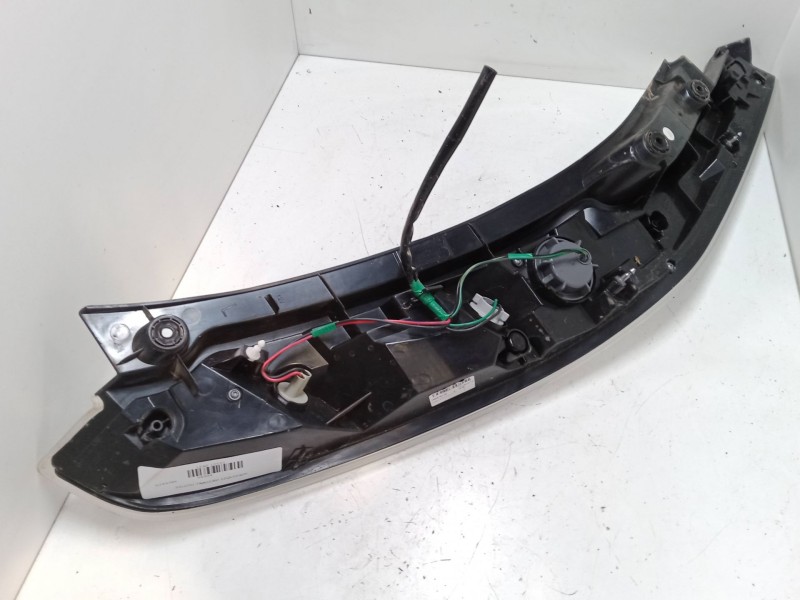 Recambio de piloto trasero izquierdo para nissan leaf (ze0) electric referencia OEM IAM 26555-3NL0B  