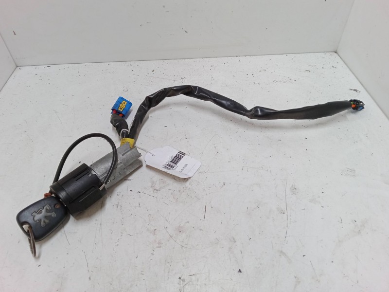 Recambio de clausor para peugeot 206 cc (2d) 1.6 16v (2dnfuf, 2dnfur) referencia OEM IAM   