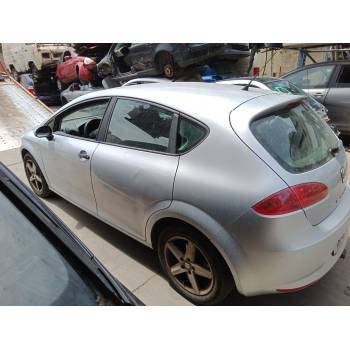 SEAT LEON (1P1)