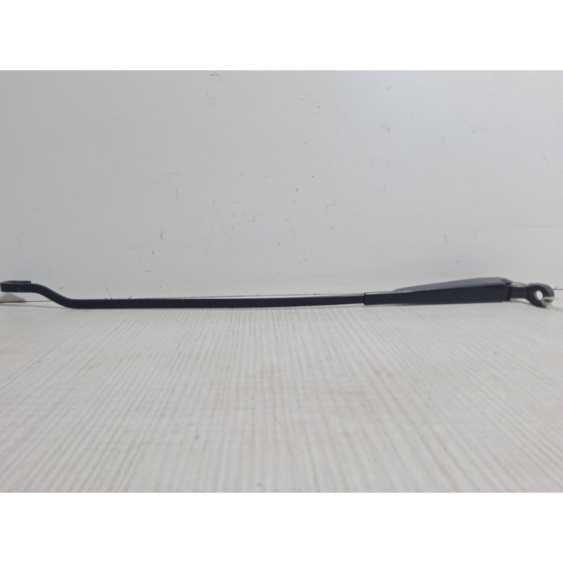 Recambio de brazo limpia delantero izquierdo para opel corsa b (s93) 1.0 i 12v (f08, f68, m68) referencia OEM IAM   