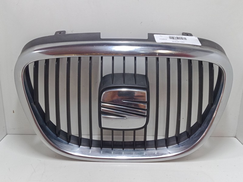 Recambio de rejillas capo para seat toledo iii (5p2) 2.0 tdi 16v referencia OEM IAM   