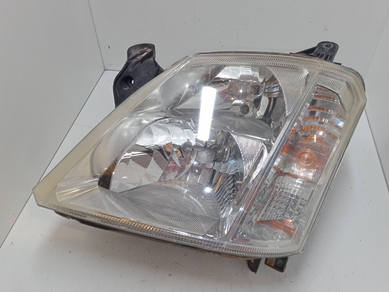 Recambio de faro izquierdo para opel meriva a monospace (x03) 1.7 cdti (e75) referencia OEM IAM 93321052  