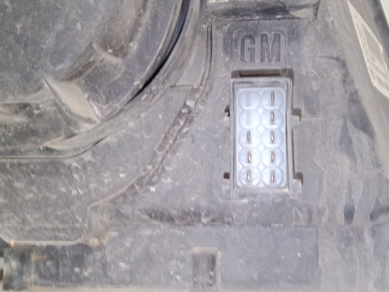 Recambio de faro izquierdo para opel meriva a monospace (x03) 1.7 cdti (e75) referencia OEM IAM 93321052  