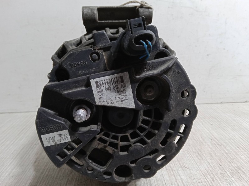 Recambio de alternador para audi a4 b7 (8ec) 2.0 referencia OEM IAM   