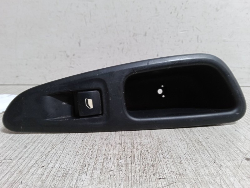 Recambio de mando elevalunas trasero izquierdo para peugeot 308 i (4a_, 4c_) 1.6 hdi referencia OEM IAM   