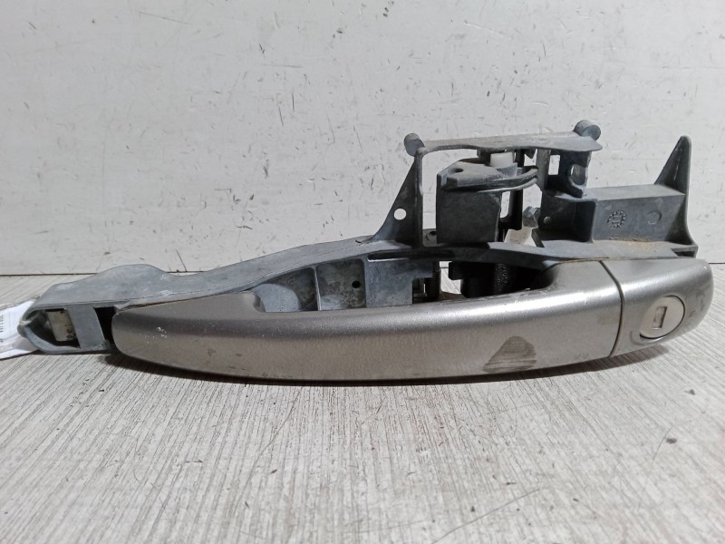 Recambio de maneta exterior puerta delantera izquierda para peugeot 308 i (4a_, 4c_) 1.6 hdi referencia OEM IAM   