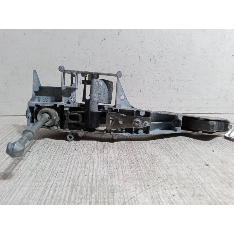 Recambio de maneta exterior puerta delantera izquierda para peugeot 308 i (4a_, 4c_) 1.6 hdi referencia OEM IAM   