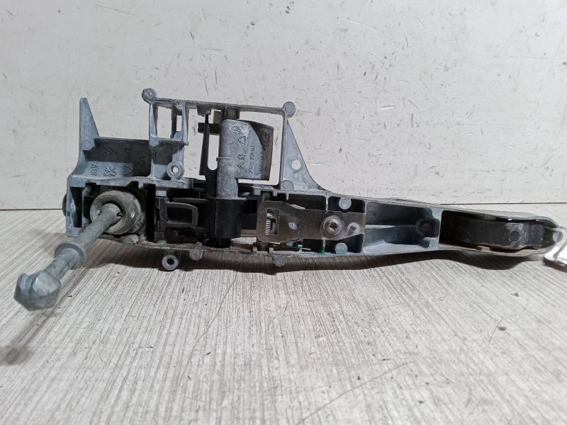 Recambio de maneta exterior puerta delantera izquierda para peugeot 308 i (4a_, 4c_) 1.6 hdi referencia OEM IAM   
