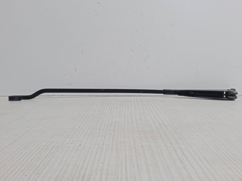 Recambio de brazo limpia delantero izquierdo para opel corsa b (s93) 1.0 i 12v (f08, f68, m68) referencia OEM IAM   