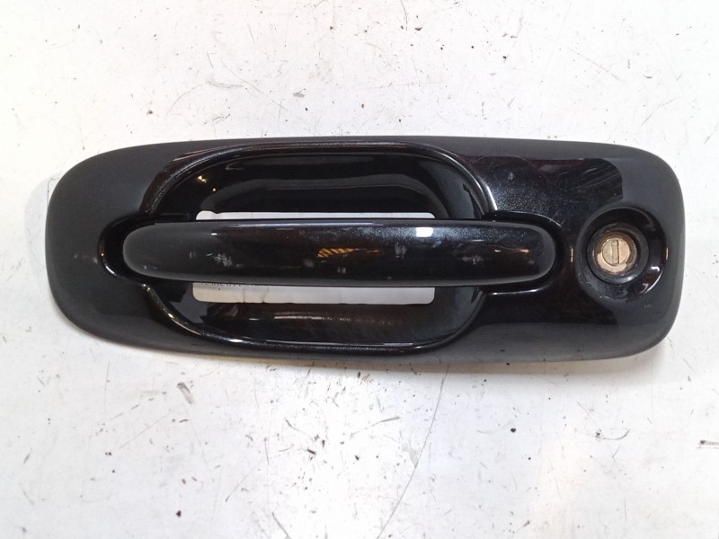 Recambio de maneta exterior puerta delantera izquierda para chrysler voyager iv (rg, rs) 2.8 crd referencia OEM IAM   