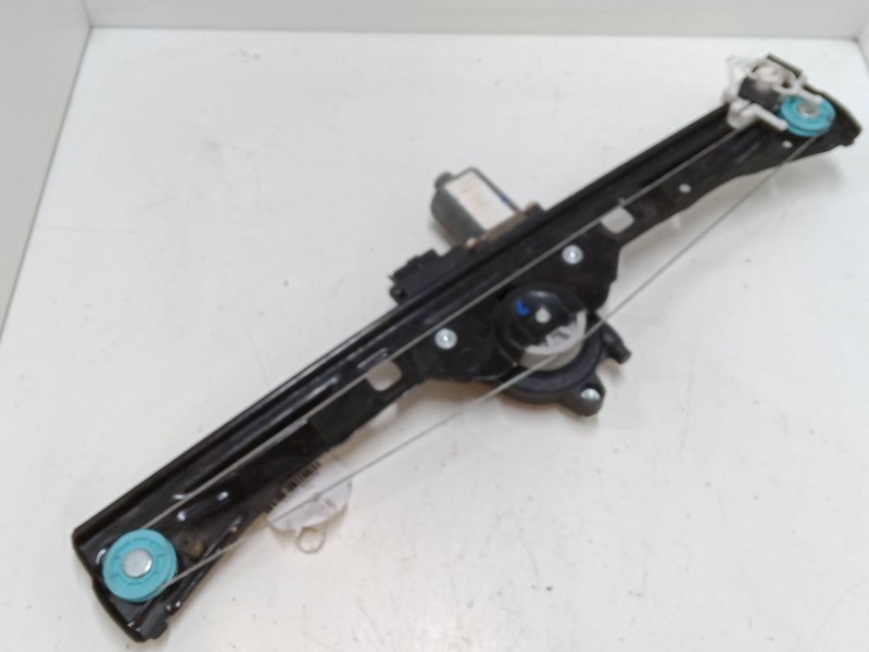 Recambio de elevalunas electrico delantero izquierdo para peugeot bipper tepee 1.3 hdi 75 referencia OEM IAM   