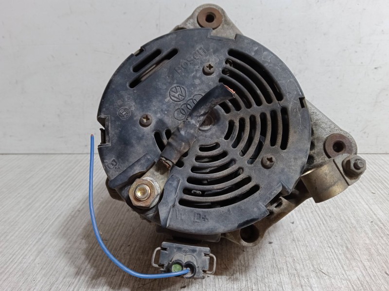 Recambio de alternador para seat arosa (6h1) 1.0 referencia OEM IAM 0123319019 028903025H 