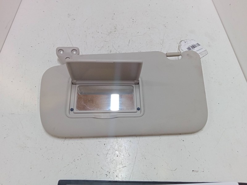 Recambio de parasol izquierdo para nissan leaf (ze0) electric referencia OEM IAM   