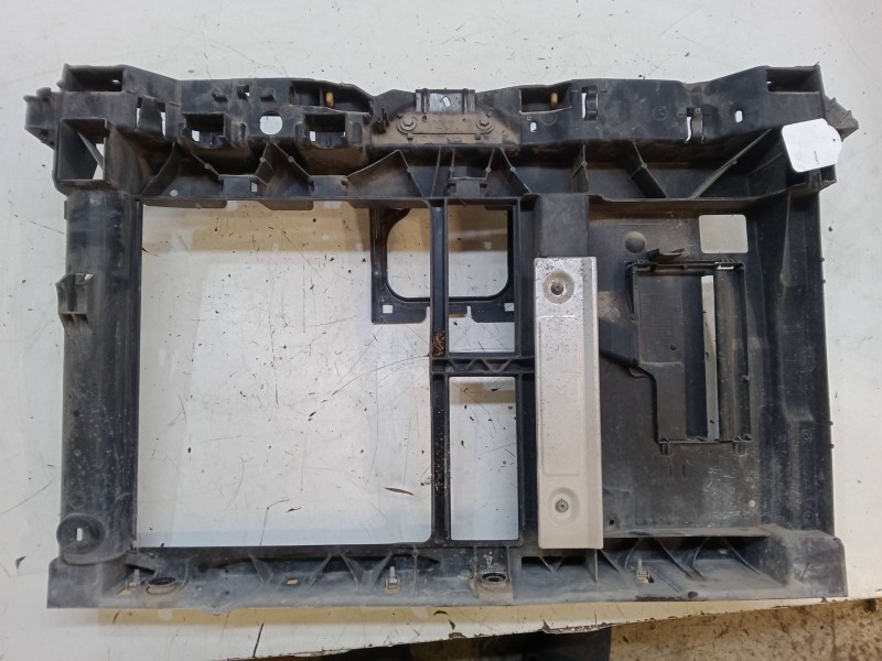 Recambio de frente para peugeot 2008 i (cu_) 1.2 vti referencia OEM IAM   