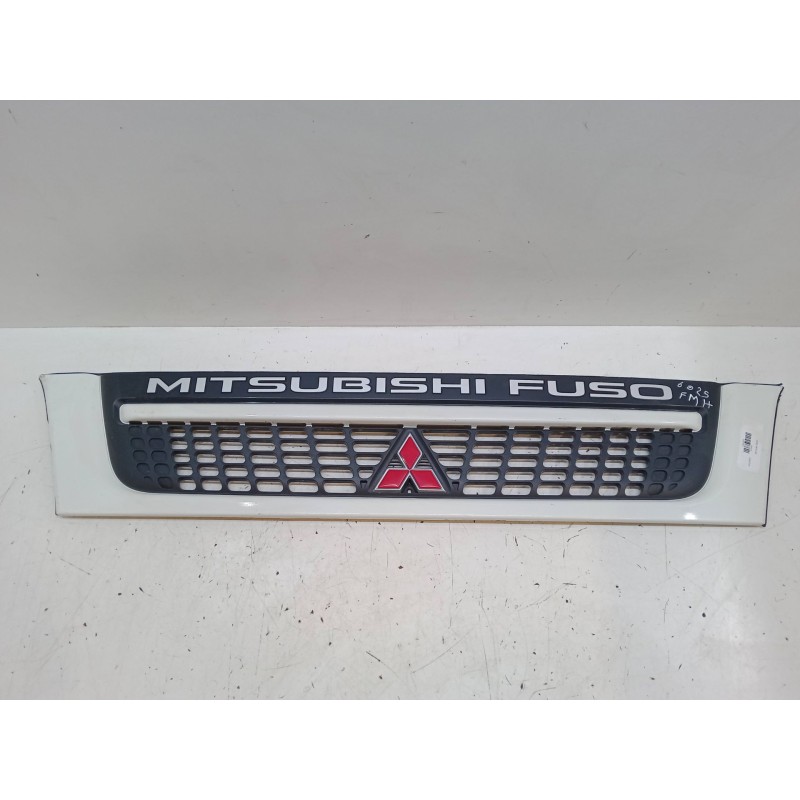 Recambio de rejillas capo para mitsubishi canter fe659h referencia OEM IAM   