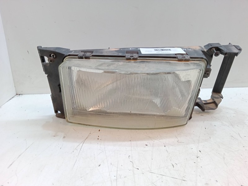 Recambio de faro izquierdo para scania scania p p 94gb 6x2 referencia OEM IAM   