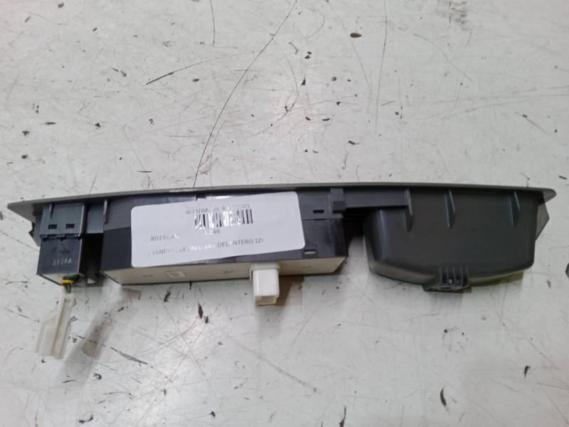 Recambio de mando elevalunas delantero izquierdo para daewoo nubira sedán (j200) 1.8 referencia OEM IAM   