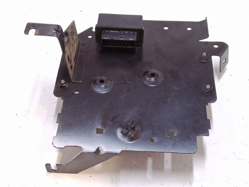 Recambio de centralita motor uce para citroën saxo (s0, s1) 1.1 x, sx referencia OEM IAM 0261203736  