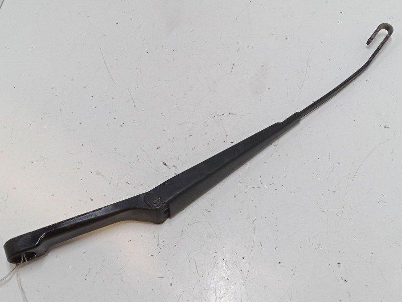 Recambio de brazo limpia delantero izquierdo para mercedes-benz clase m (w163) ml 270 cdi (163.113) referencia OEM IAM   