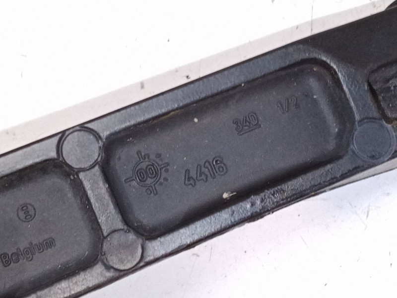 Recambio de brazo limpia delantero izquierdo para mercedes-benz clase m (w163) ml 270 cdi (163.113) referencia OEM IAM   