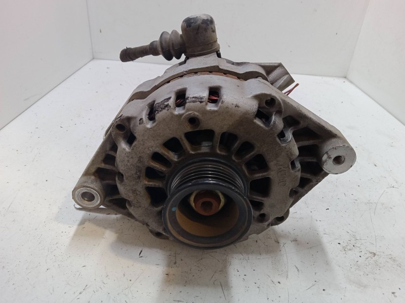 Recambio de alternador para daewoo nubira sedán (j200) 1.8 referencia OEM IAM   
