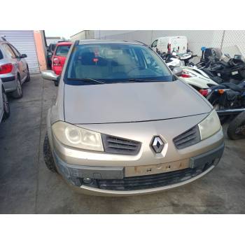 RENAULT MEGANE II Sedán (LM0/1_) de desguace