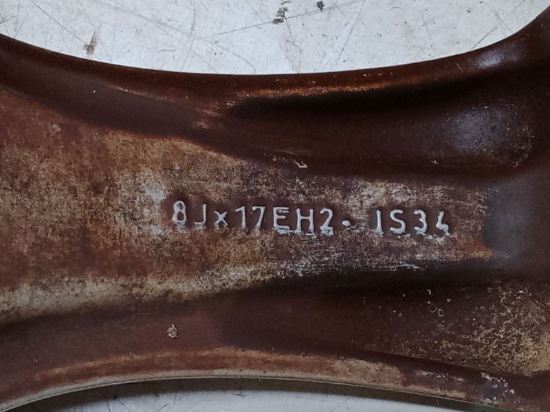 Recambio de llanta aluminio 17´´ para bmw 3 (e46) 320 d referencia OEM IAM 8Jx17EH2 1S34 