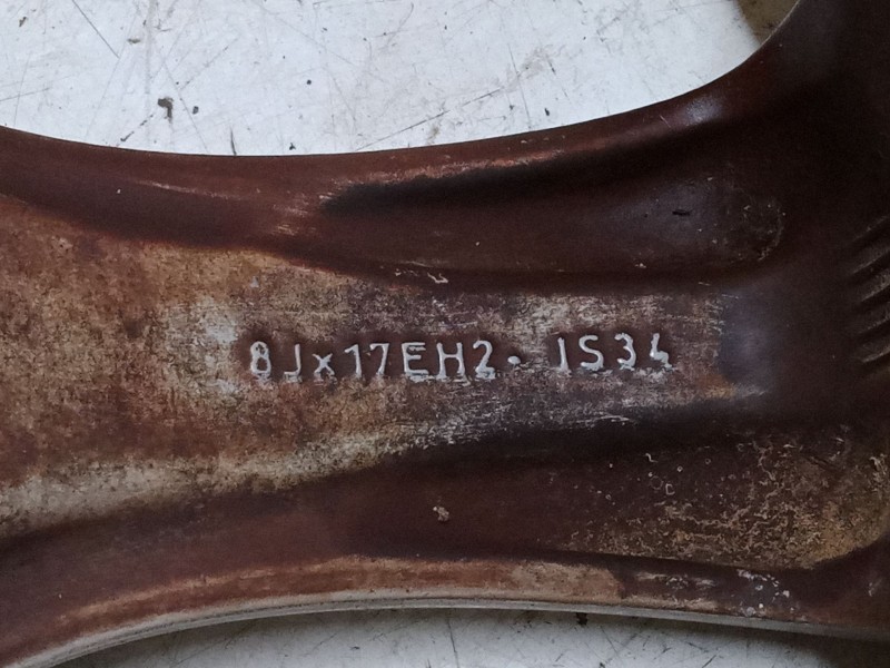 Recambio de llanta aluminio 17´´ para bmw 3 (e46) 320 d referencia OEM IAM 8Jx17EH2 1S34 