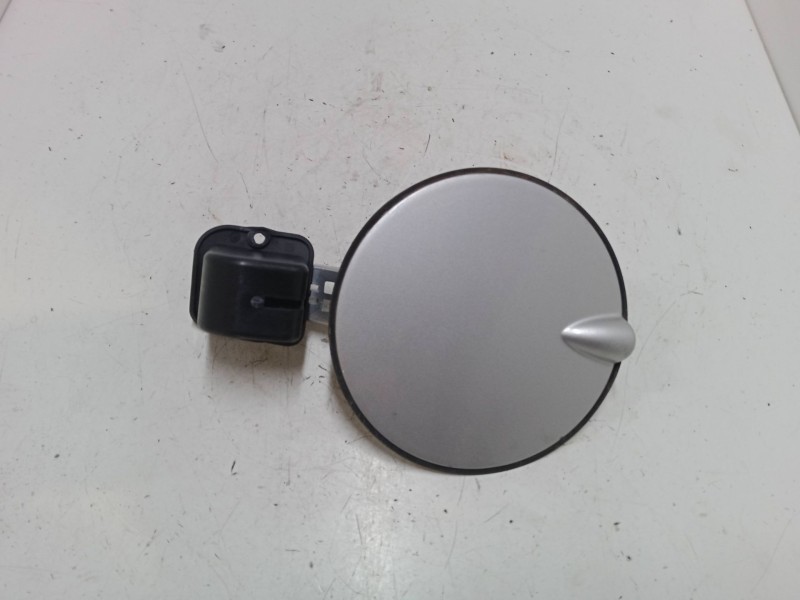 Recambio de tapa exterior combustible para opel zafira a monospace (t98) 2.2 dti 16v (f75) referencia OEM IAM    Recambio de tapa exterior combustible para opel zafira a monospace (t98) 2.2 dti 16v (f75) referencia OEM IAM