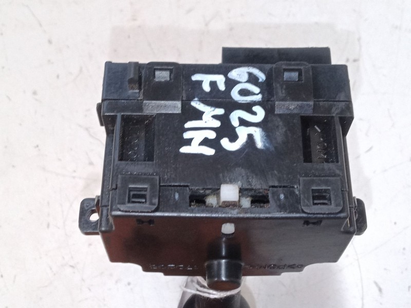 Recambio de mando de intermitencia para mitsubishi canter fe659h referencia OEM IAM   