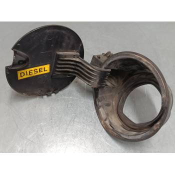 TAPA EXTERIOR COMBUSTIBLE 